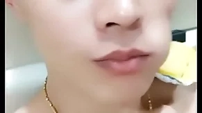表弟吃香蕉