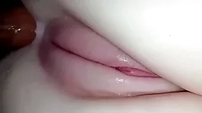It's so pleasurable adjacent to be inserted in chum around with annoy ass