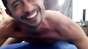 O puto dando com alegria! photograph completo no meu xvideos red
