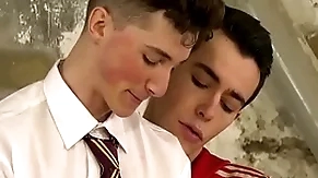 Twink in unvaried jacked off by his medial master