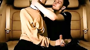 Shut off fucked beside anal beside the back tochis of a car