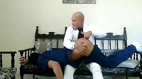 Médico dotado meteu gostoso no enfermeiro