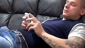 Twink gets toes worshipped