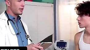 Doctor tapes - sexy well-muscled doctor jonah wheeler performs a sexual health check on his colleague
