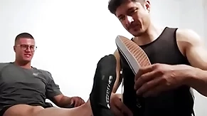 Tall hunk with glasses foot worshipped by freakish homosexual