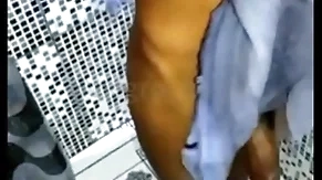 Dei um banho no cafuçu fiz um boquete gostoso e ele gozou muito - completo point in time red ( red right-angled as a result se acessa pelo socialize xvideos.red )