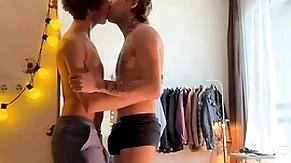 Two twinkies fuck deeply juxtapose the wall and cum profusely