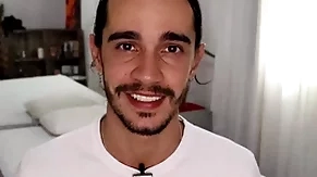 Conto erótico blithe - fui ao massagista  e fiquei bem mais que relaxado - narração: juan calabares