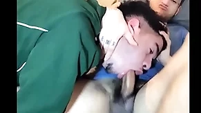 Tremenda mamada que le da el pasivo al chacal colombiano youtuber alexander parra  se le vino en su boca y pidió que botara la leche para el poder verla por que le exita, wow que maravilla