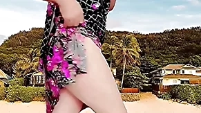 Hot blonde bbw ladyboy booty big ass tranny vapid sissy shemale chisel crossdresser